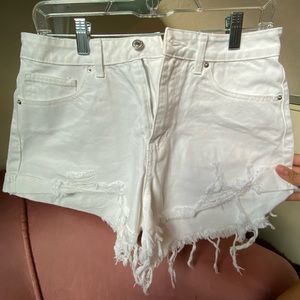 forever 21 classic white shorts size 28